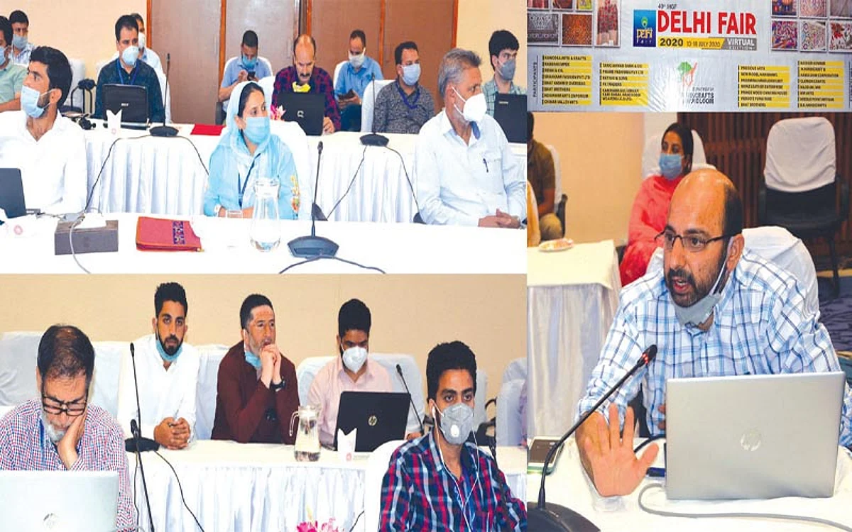 Smriti Irani rolls out 49th IHGF Digital Fair