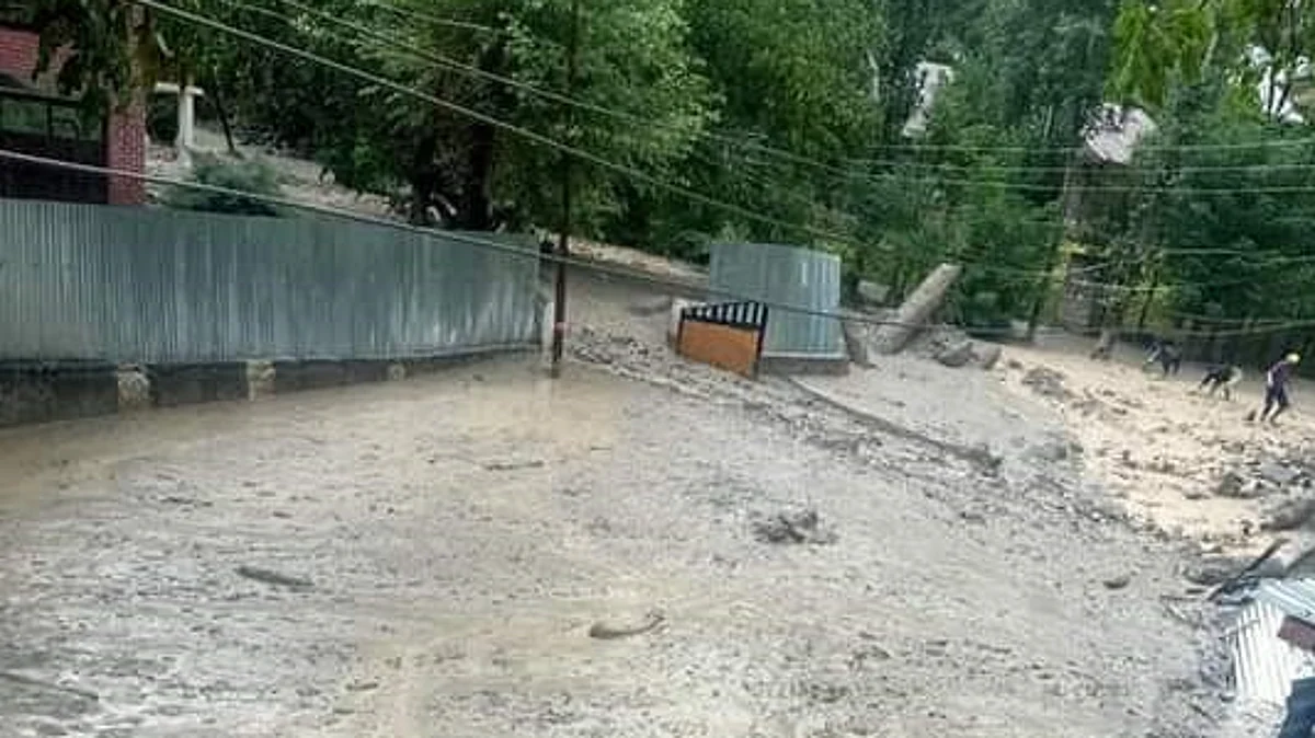 3 rescued from flash floods in Kargil