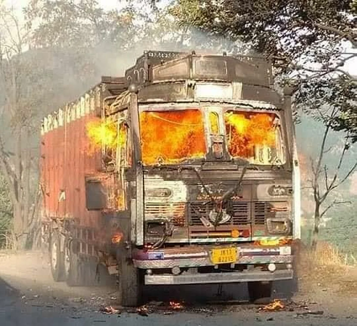 Truck parked near Jawahar Tunnel goes up in flames, driver escapes unhurt