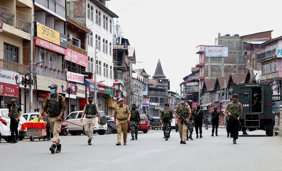 Confined to hotels and unable to campaign freely, JK poll candidates ask for level playing field