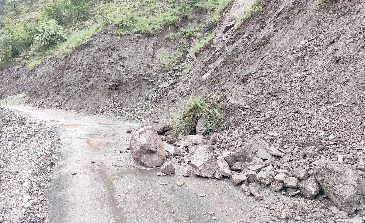 Uri road closed after rains, locals seek immediate restoration