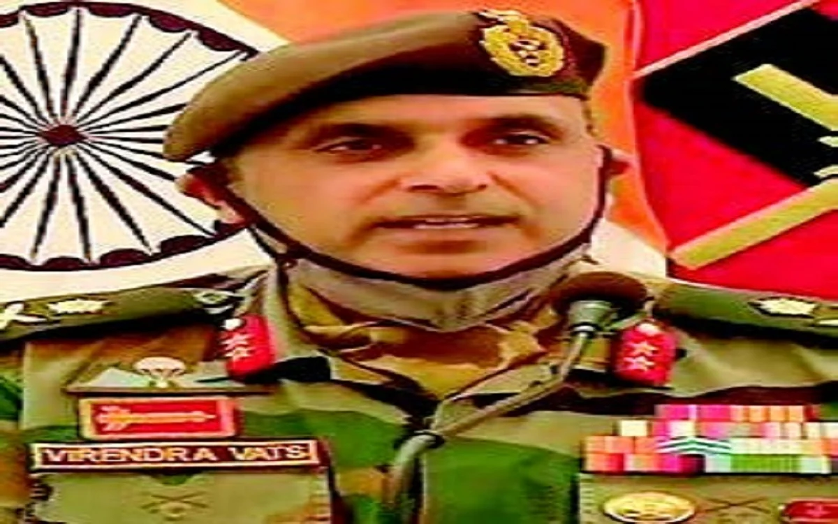 ‘Pak sneaking weapons into Kashmir for militant activities’