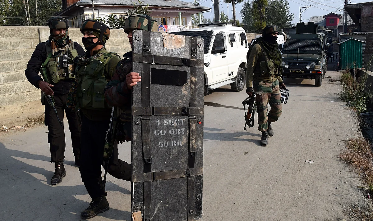 2 terrorists killed in Kulgam, Pulwama encounters