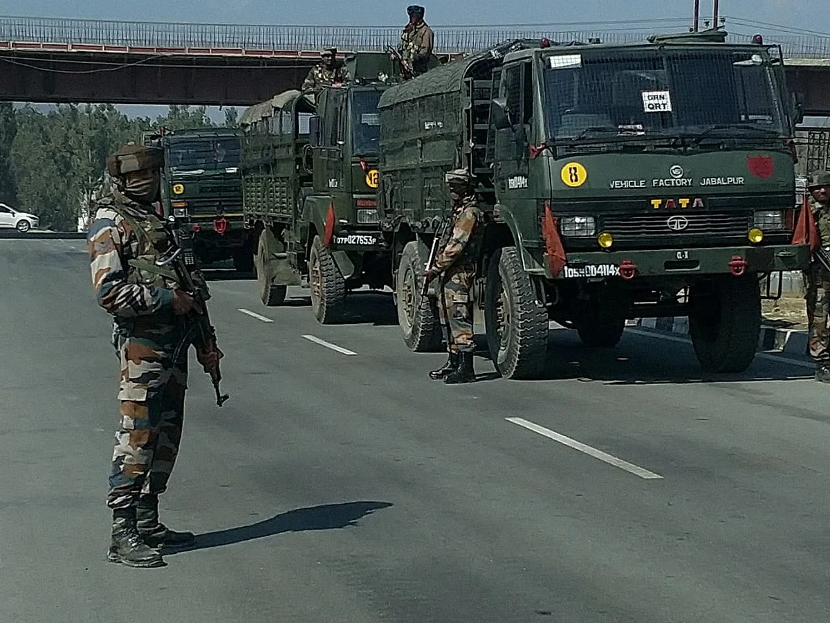 Gunfight breaks out in Pampore after militants attack CRPF party: Army