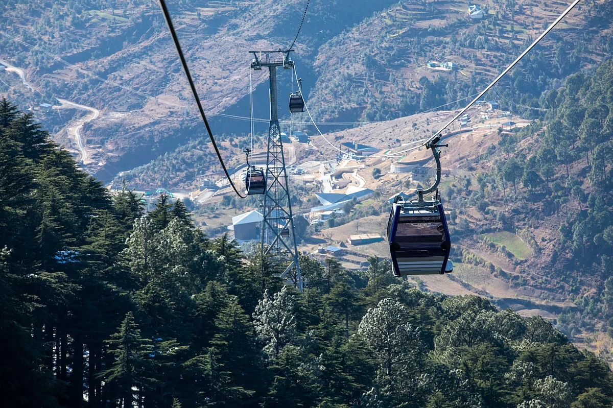 Patnitop ropeway reopens for weekend operations in J-K after month-long Covid closure