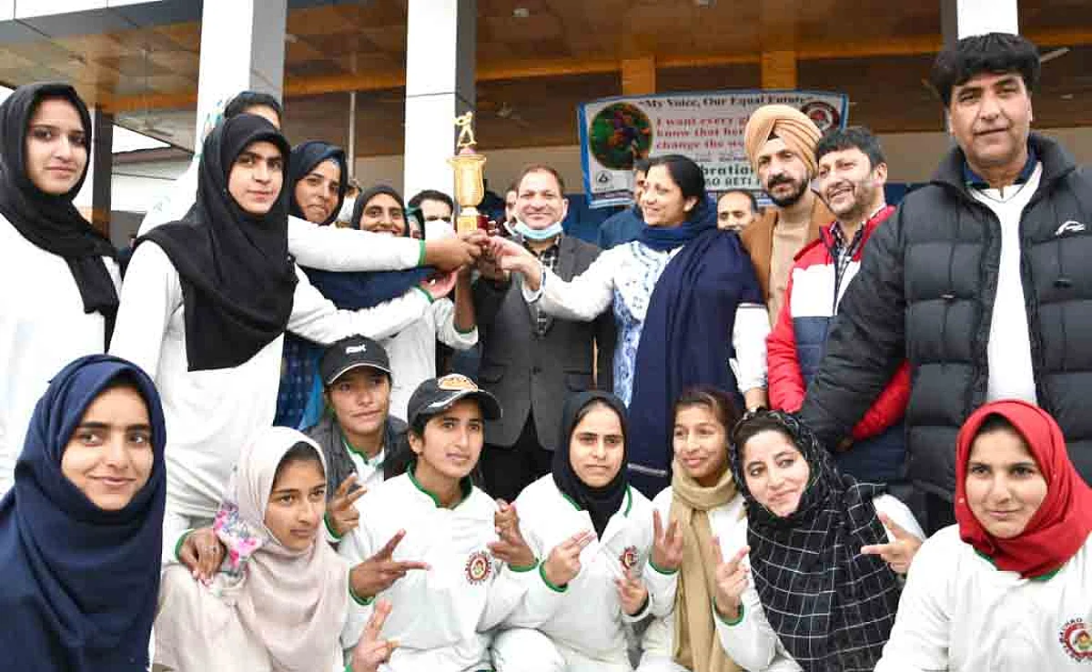 ICDS organises sports activities in Ganderbal under BBBP