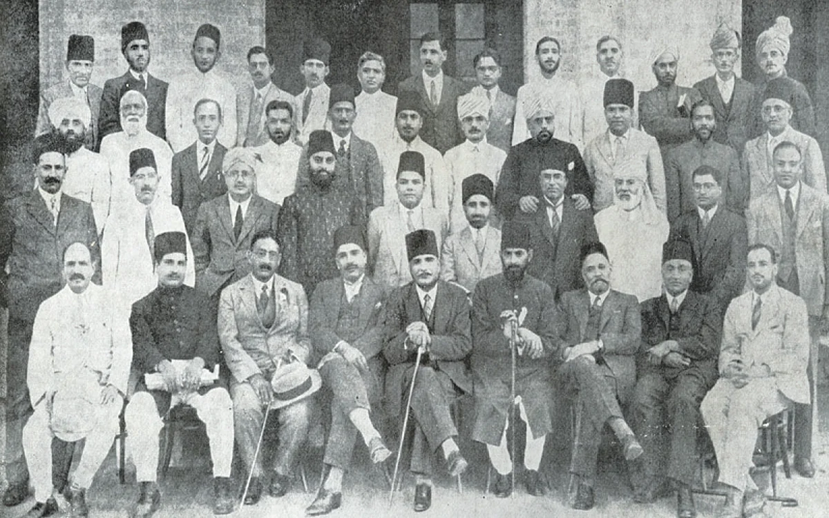 Introducing some research centers on Allama Iqbal