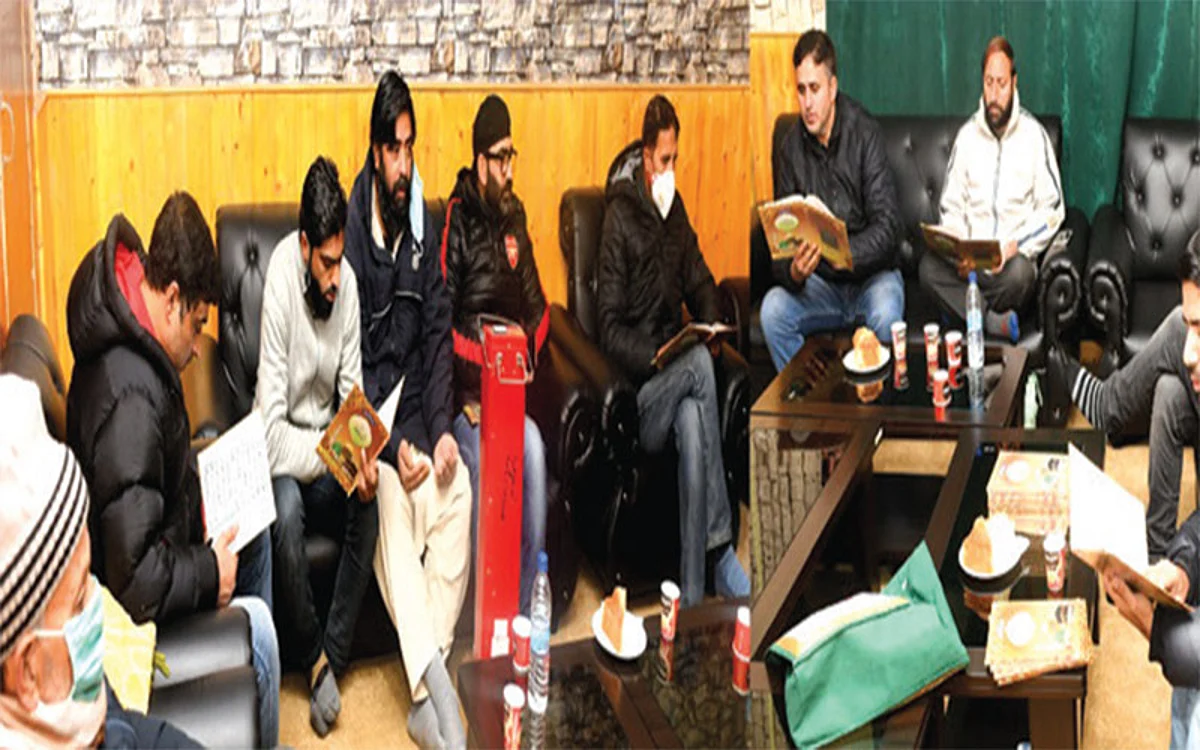 Anjuman-e-Urdu Sahafat J&K holds prayer Majlis for deceased journalists