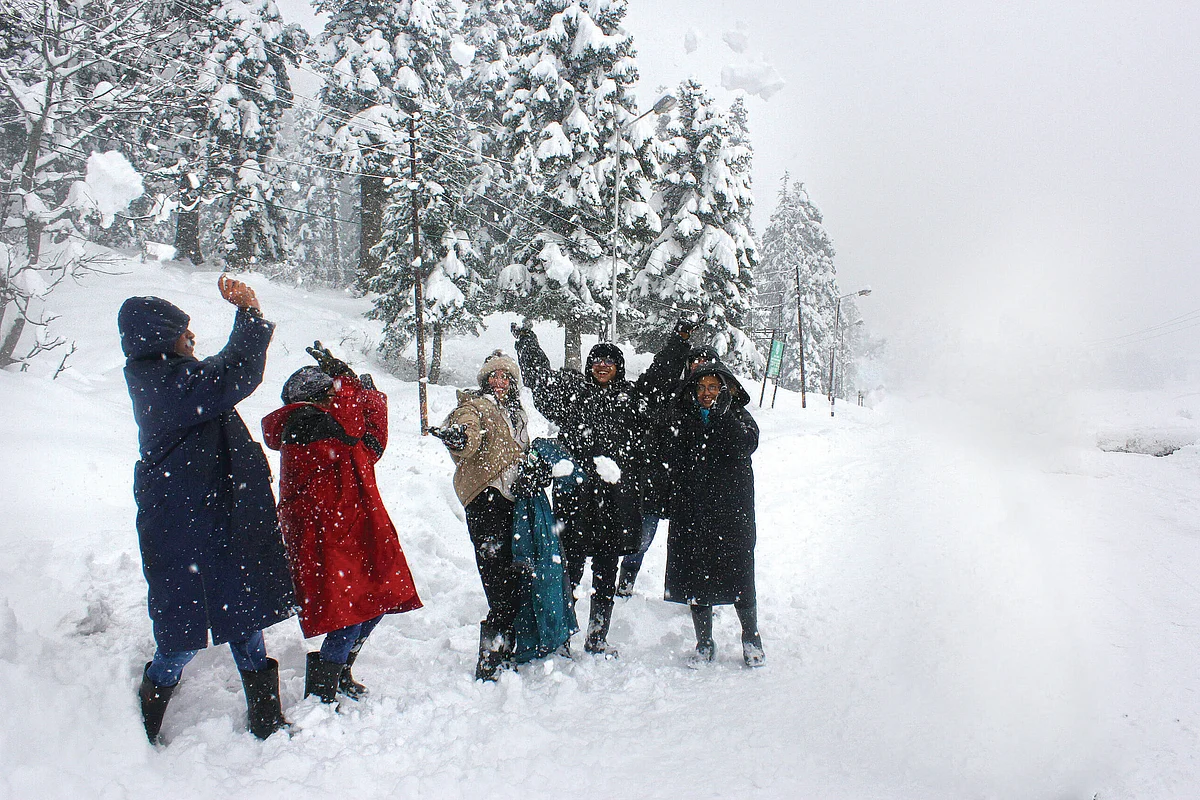 Wet spell to continue till Thursday: MeT