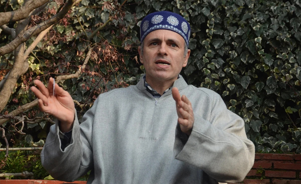 PAGD candidates threatened, coerced to join Apni party, alleges Omar Abdullah