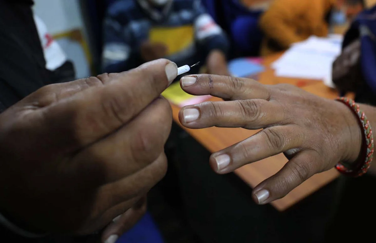 71.2% voter turnout recorded in Rajouri, 75.4% in Poonch