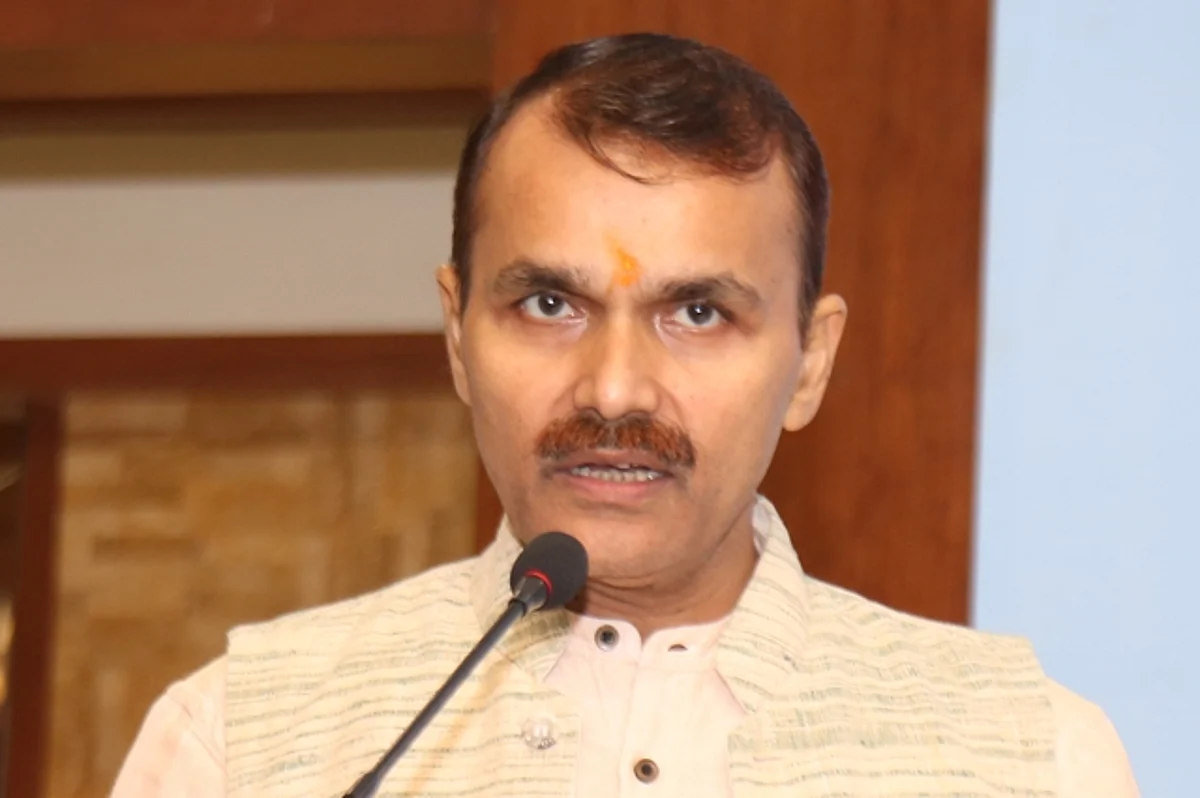 Principal Secretary reviewed progress on transmission projects being executed in the Valley and emphasized timely completion of all ongoing projects.