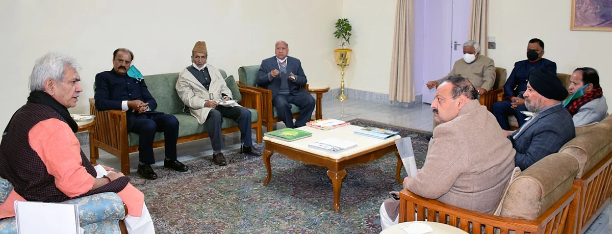 NC delegation meets Lt guv, highlights attempts of ‘horse-trading’ of DDC members