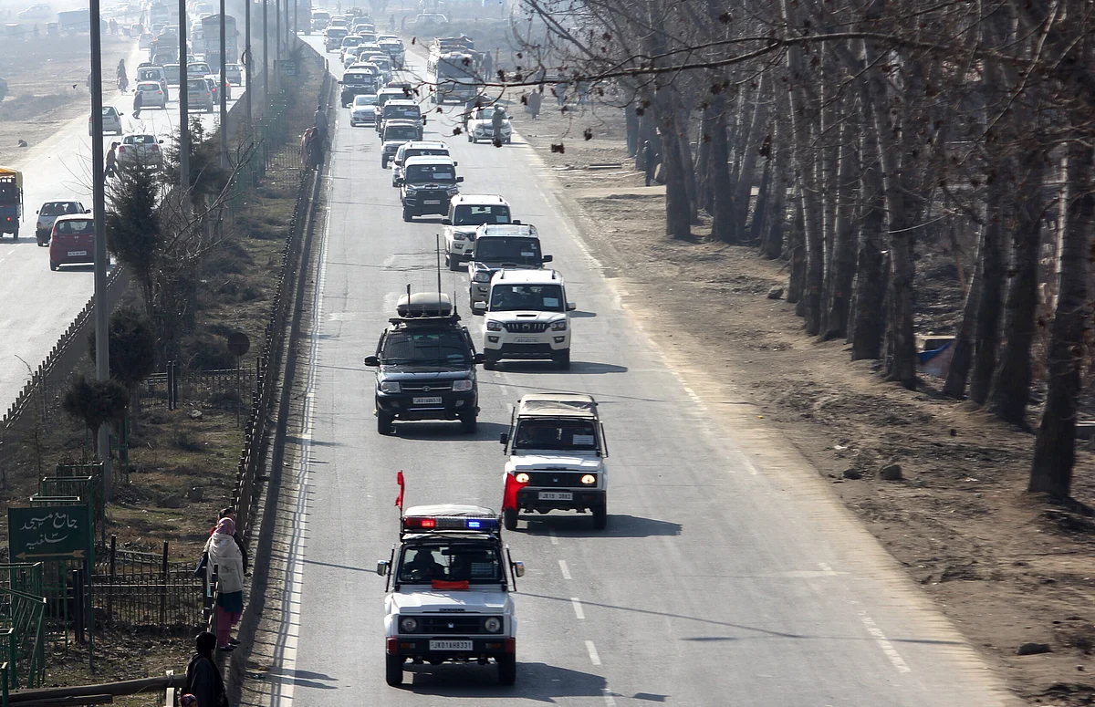 23-member EU delegation arrives in Kashmir to assess situation