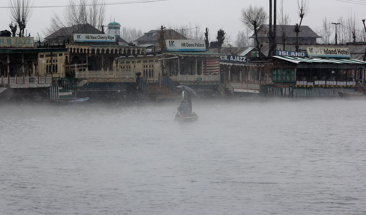 Weather to remain erratic in J&K till Wednesday afternoon
