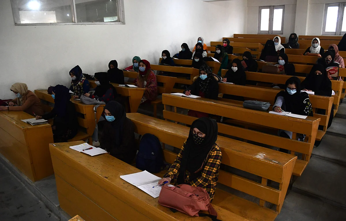 Students in a classroom at Srinagar's Women's College amid COVID-19 SOPs in place.