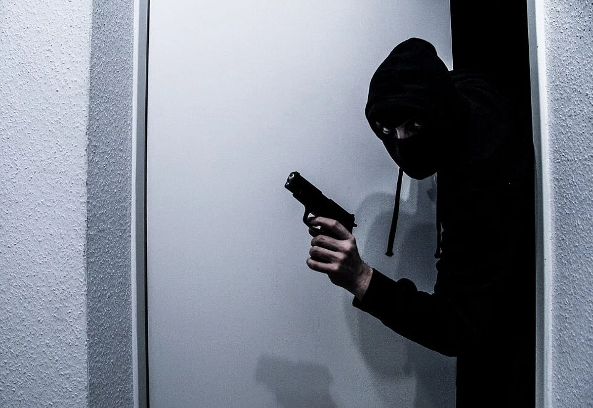 State Bank of India ATM ‘looted’ in south Kashmir’s Shopian