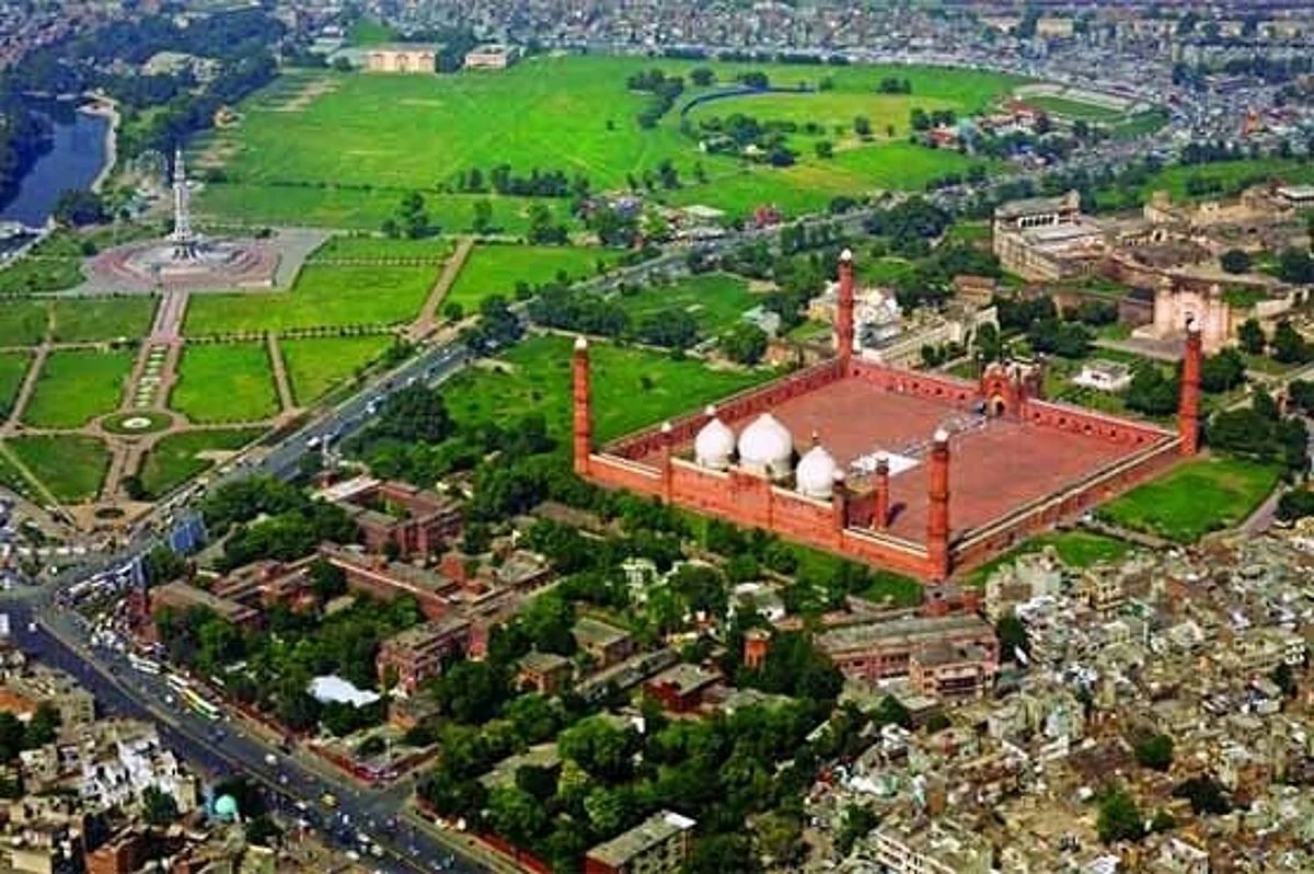 Lahore: Srinagar’s Downtown