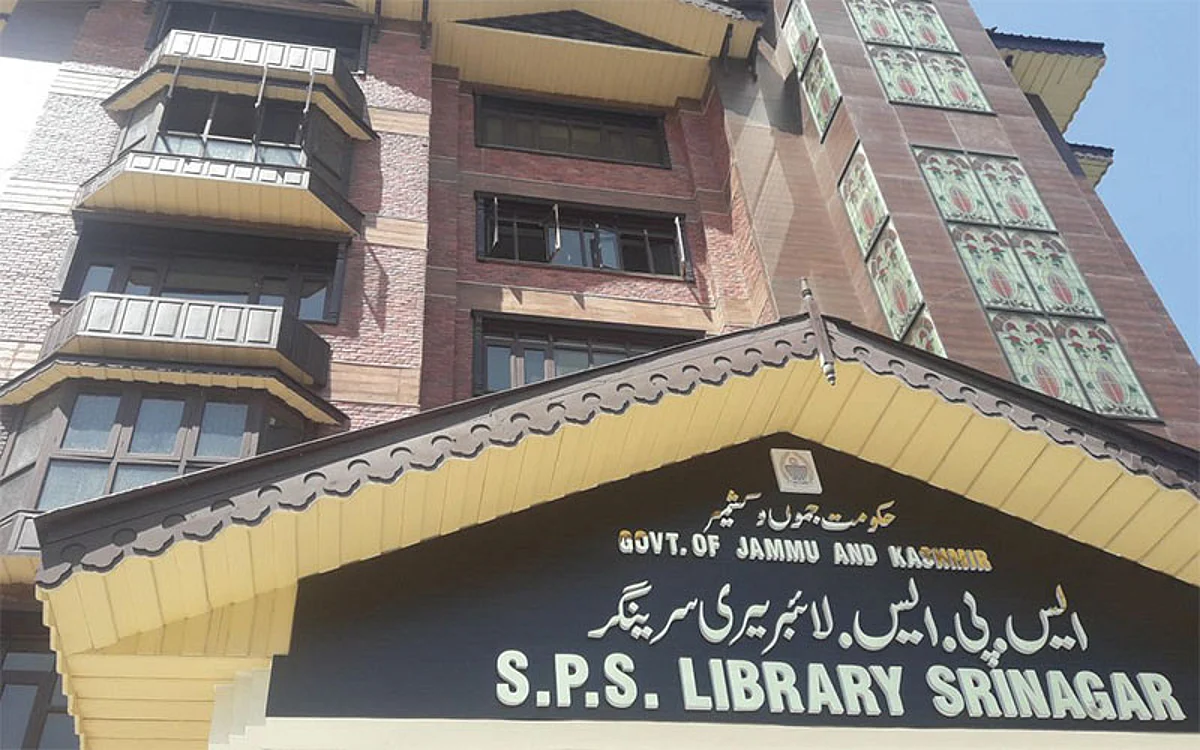 Students decry lack of internet facility at SPS Library