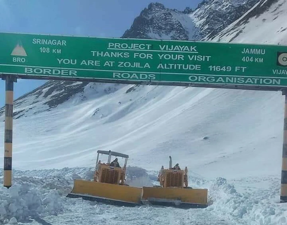 Srinagar-Leh highway cleared for vehicular traffic after around four months