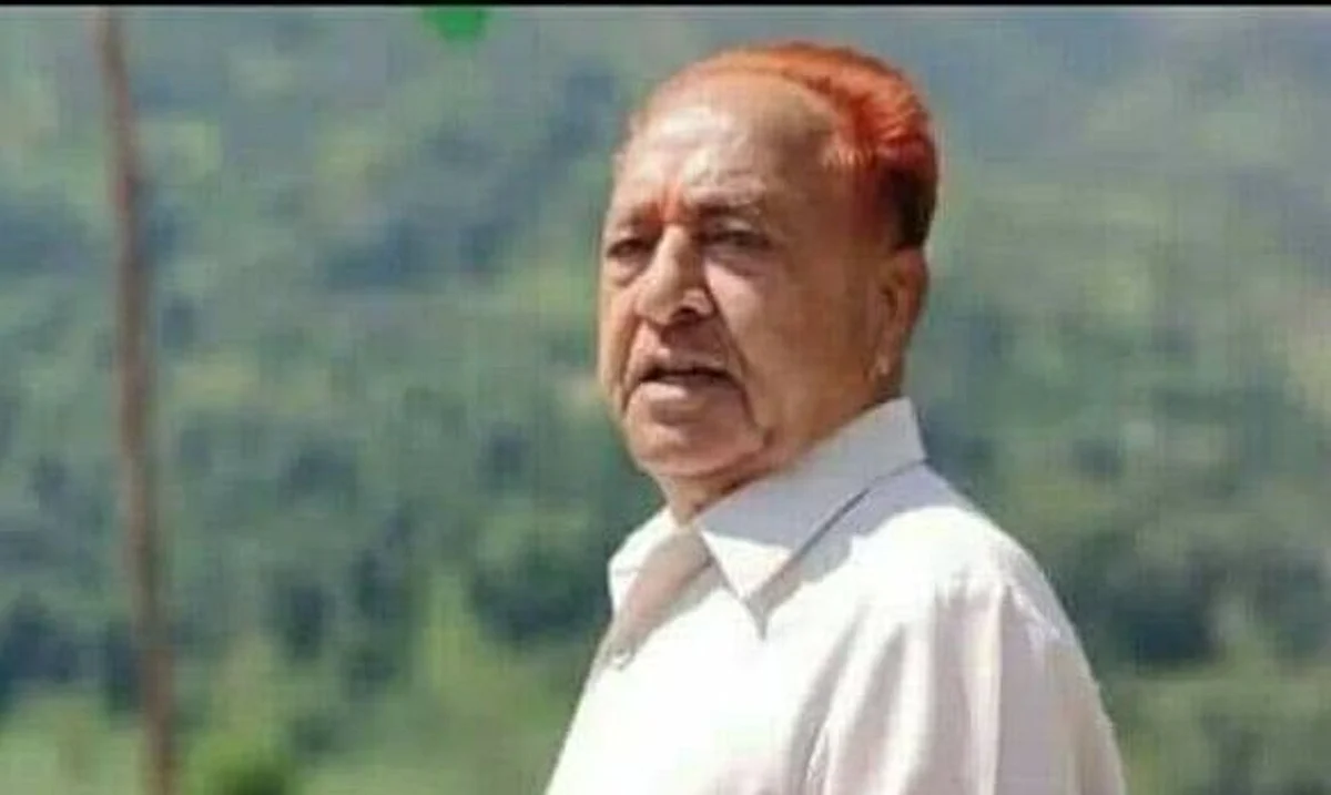 Former MoS Thakur Puran Singh dies