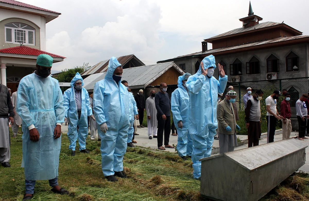 40 deaths, 3037 new COVID-19 cases in J&K