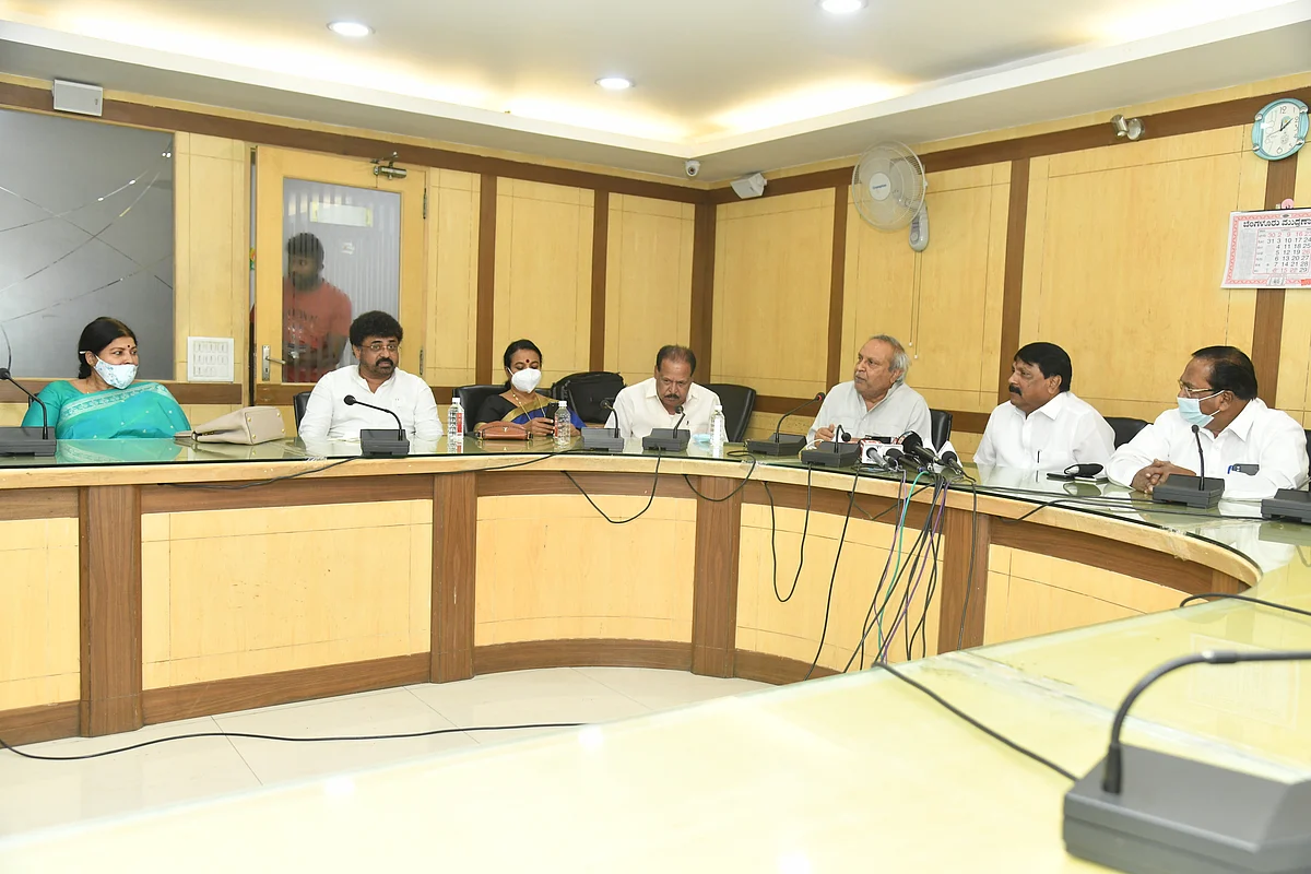 KFCC supports Mekedatu padayatra