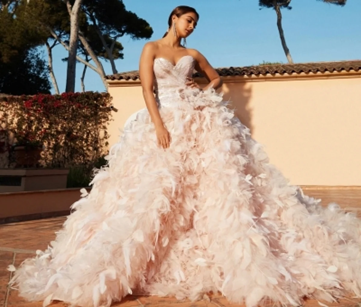 Pooja Hegde makes a stunning debut at Cannes