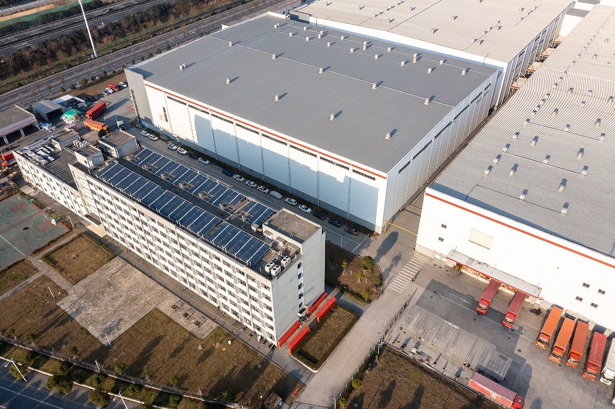 Huge Warehouses Can Create Unhealthy Neighborhoods