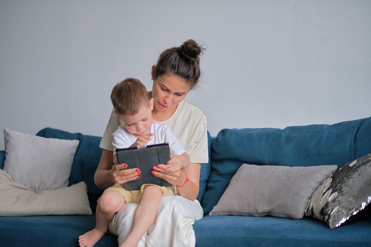 Too Much Screen Time Harms Preschoolers' Sleep, Behavior