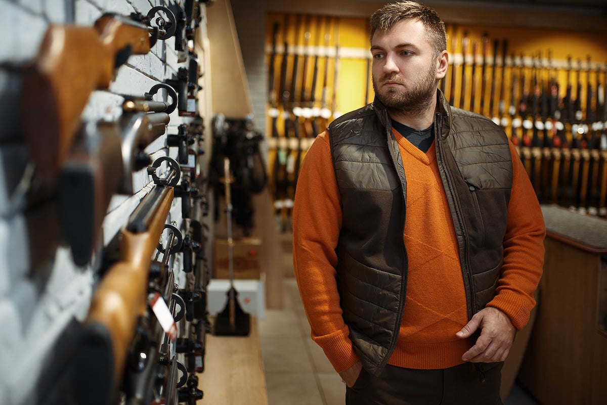 Background Checks Not Enough to Lower Gun Homicide Rates: Study