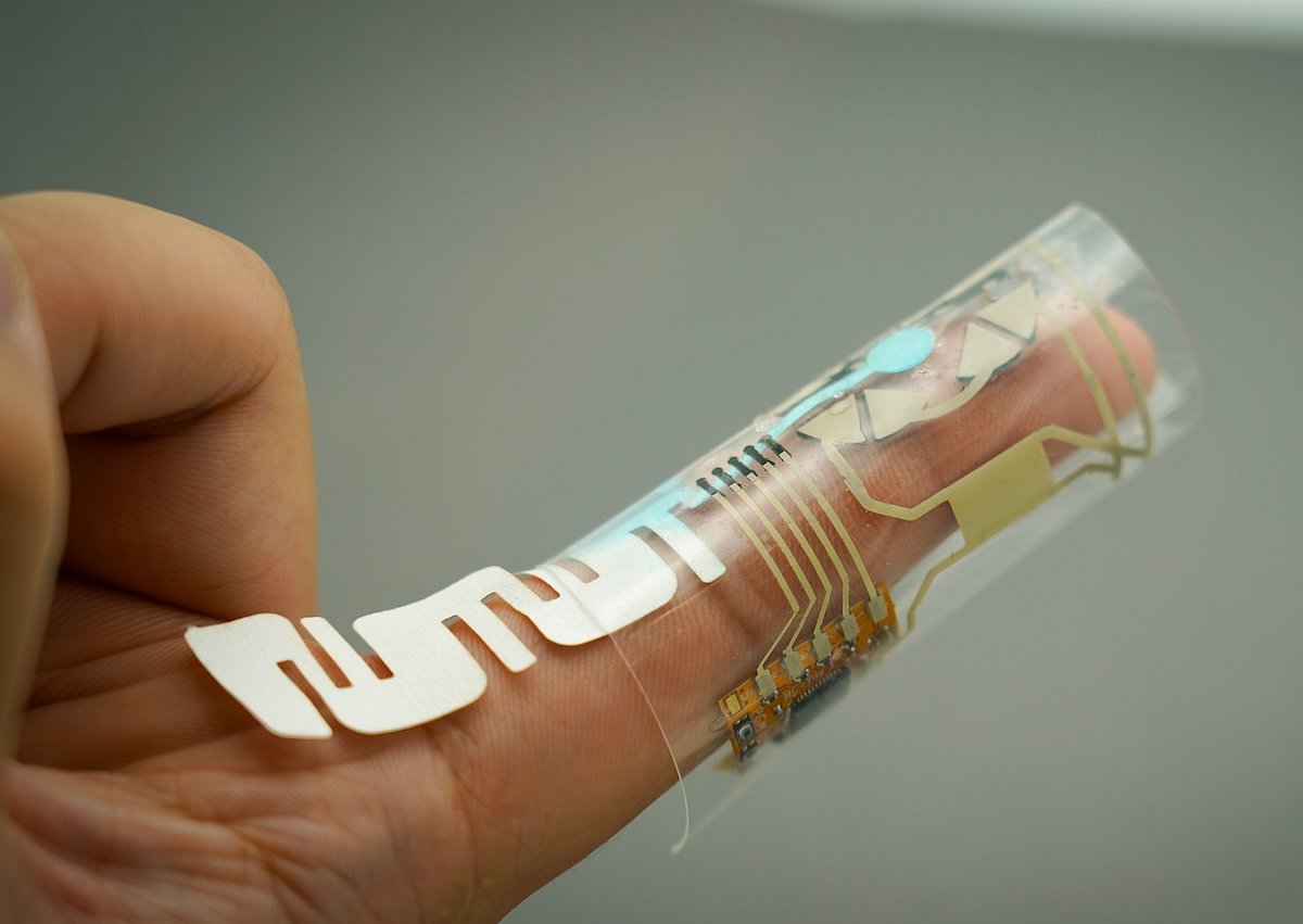 Your Health Monitored at the Touch of a Finger