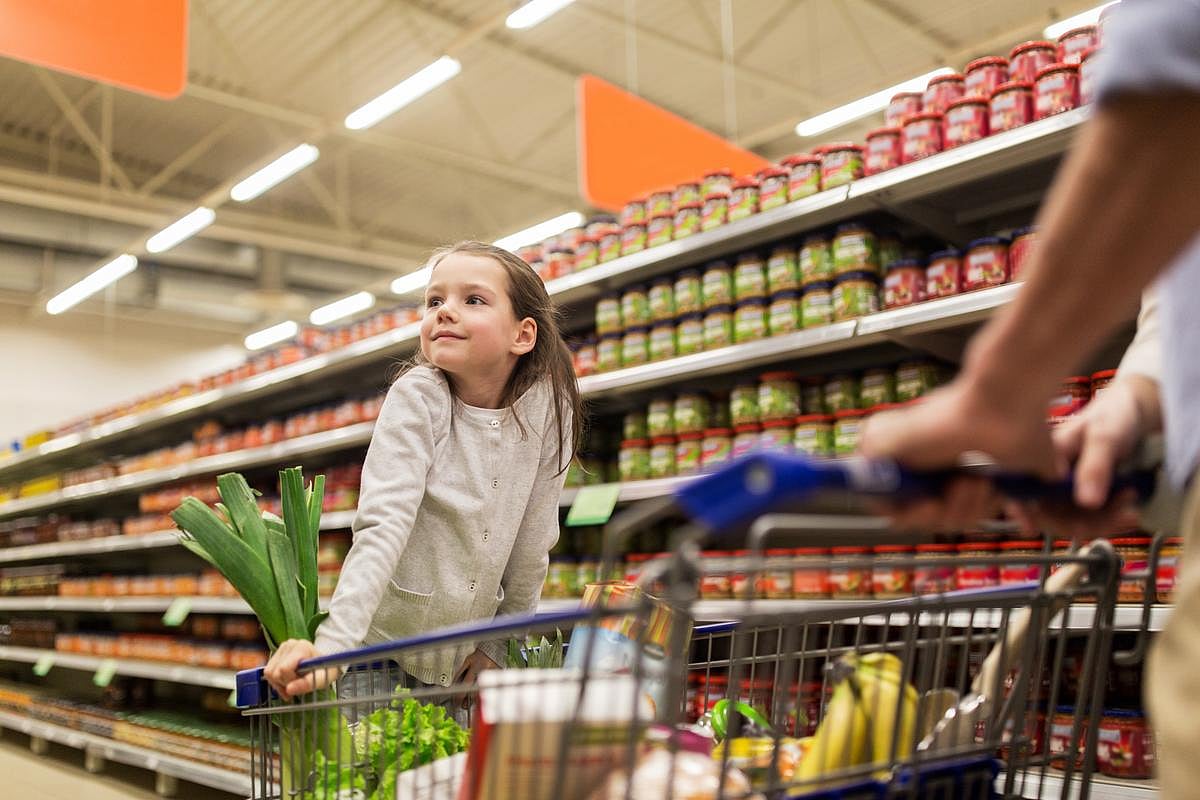 Child's Risk for Obesity Depends on Where Parents Can Shop for Food