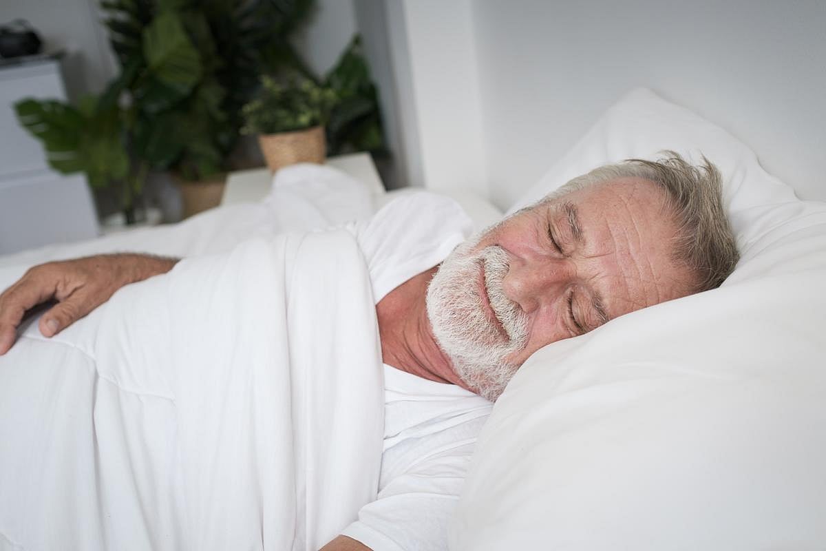 Delayed Dream Sleep Linked to Alzheimer's Risk