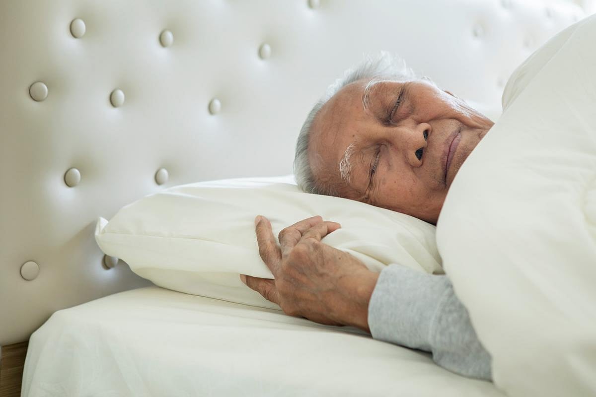 Why Bedroom Temperature Matters More for Sleep as We Age