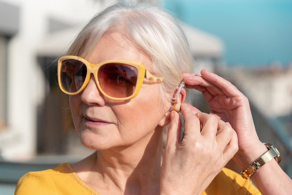 Hearing Aids Effective In Combating Loneliness Among Seniors