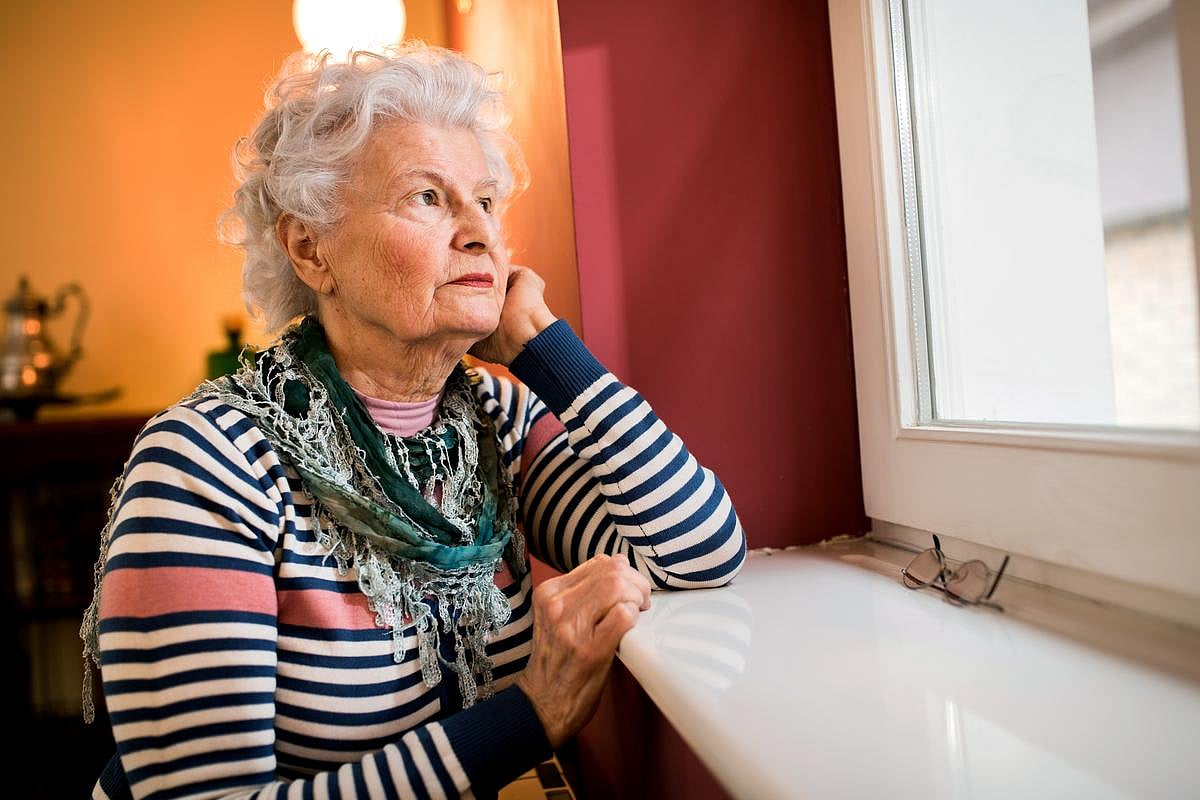 1 in 3 Older Americans Say They Feel Lonely, Poll Finds