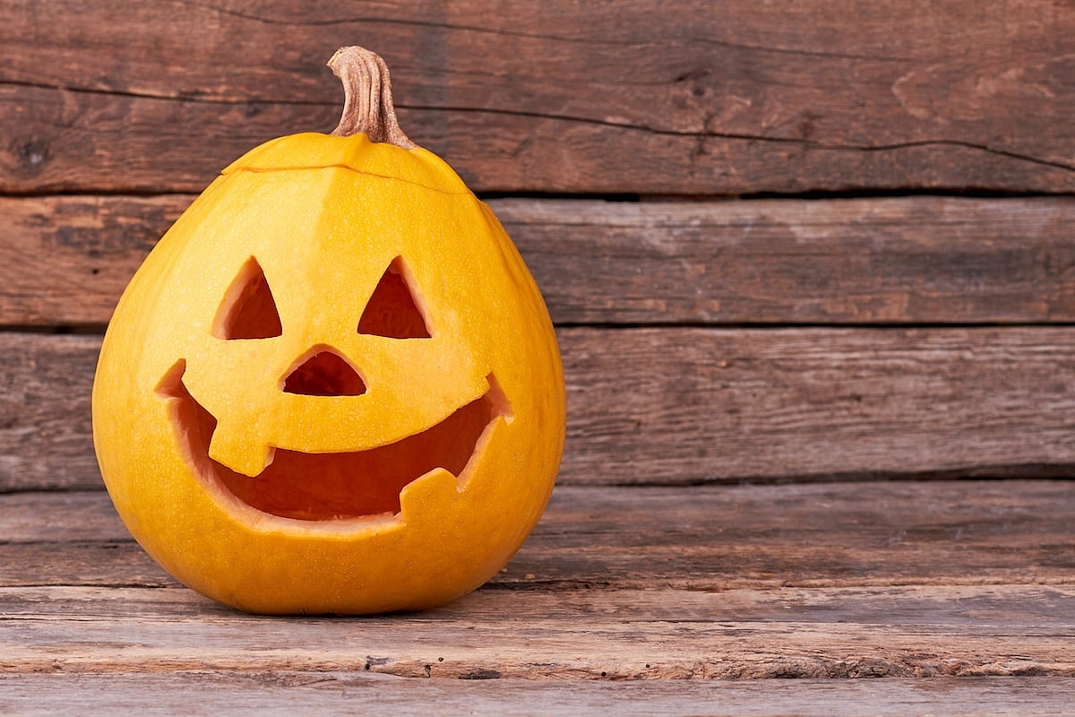 Halloween Can Be Extra Scary for Folks With Dementia. An Expert Offers Caregiver Tips
