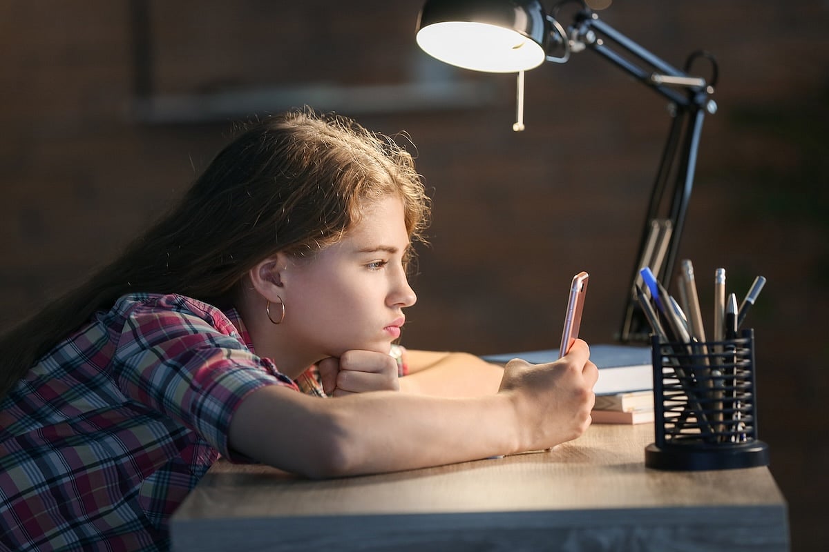 Social Media Can Drag Down Troubled Young People
