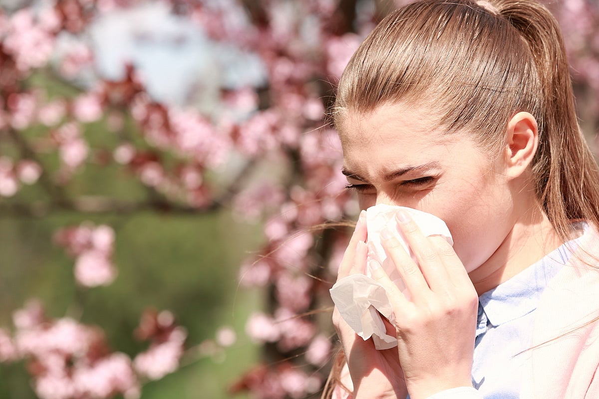 How to Tell if Spring Symptoms Owe to Allergy, Cold or Something More Serious