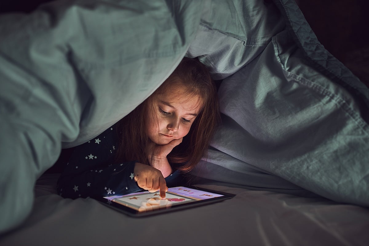 Screen Time And Troubled Kids: Is There A Vicious Circle?