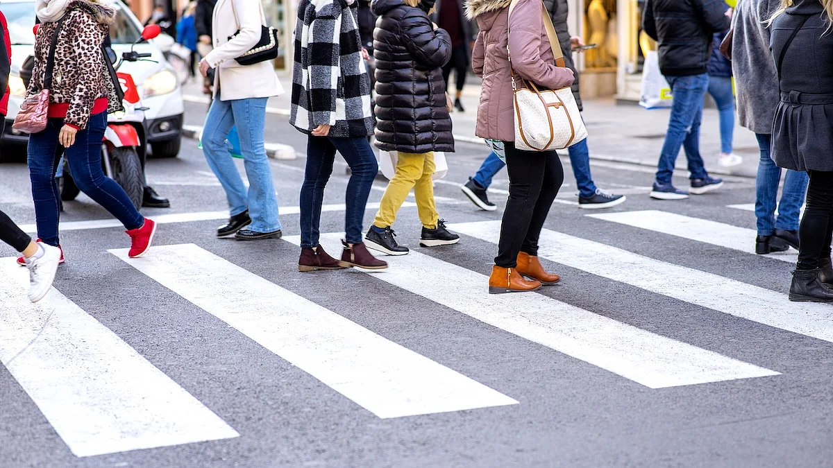 Seven Seconds Can Protect Pedestrians At Intersections