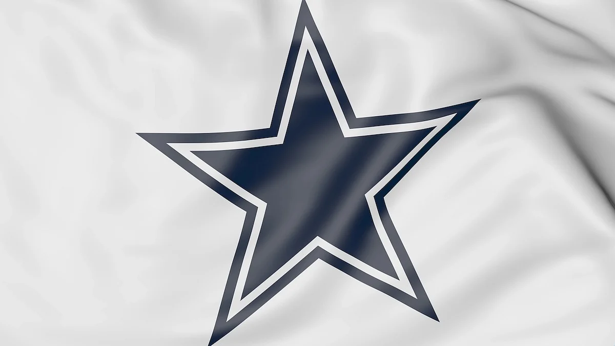 Cowboys Guard Rob Jones Breaks Neck Bone, Out Up to 3 Months
