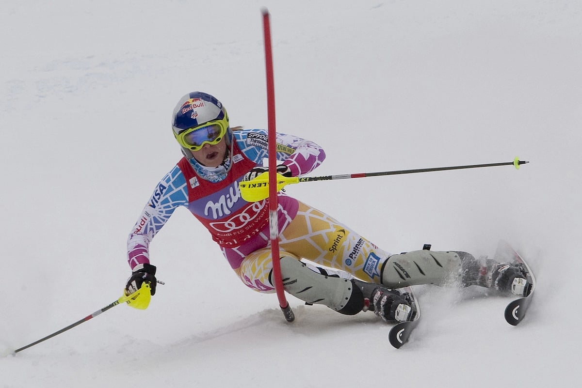 Lindsey Vonn’s Olympic Comeback Ends in Crash and Broken Leg