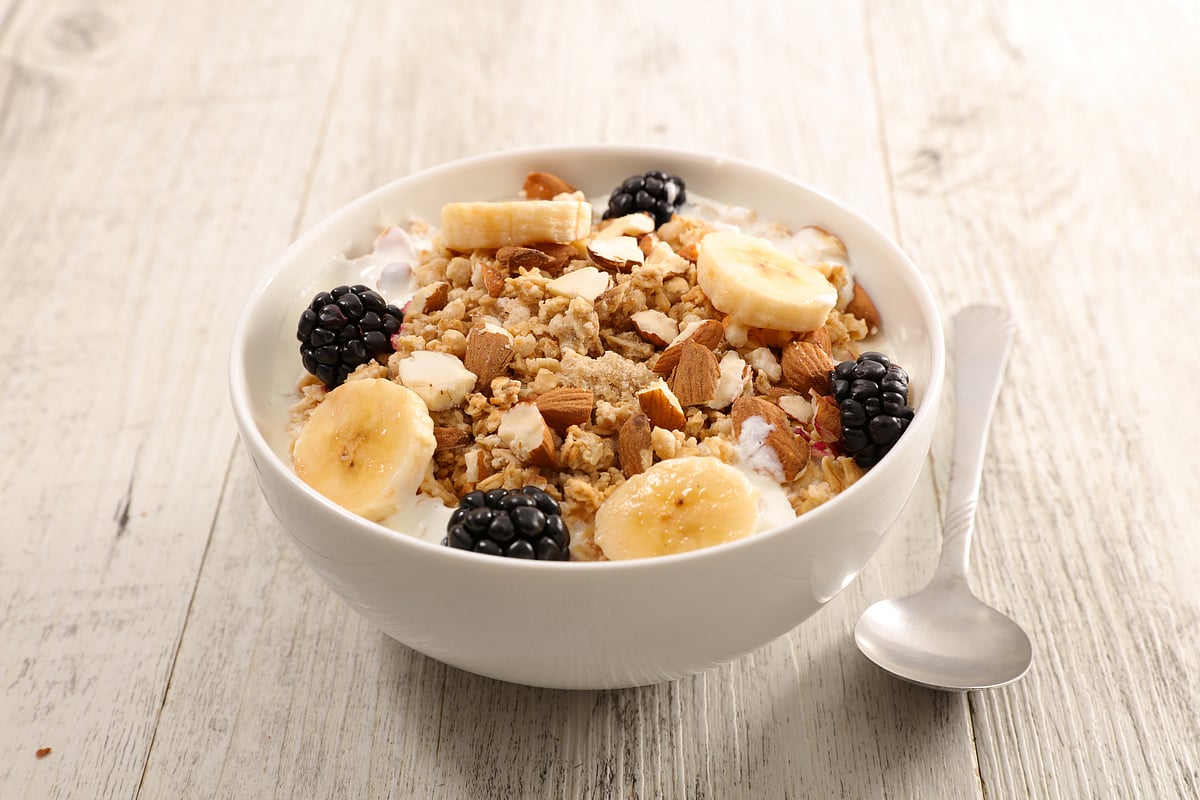 Two Days of Oatmeal May Lower Cholesterol, Study Finds