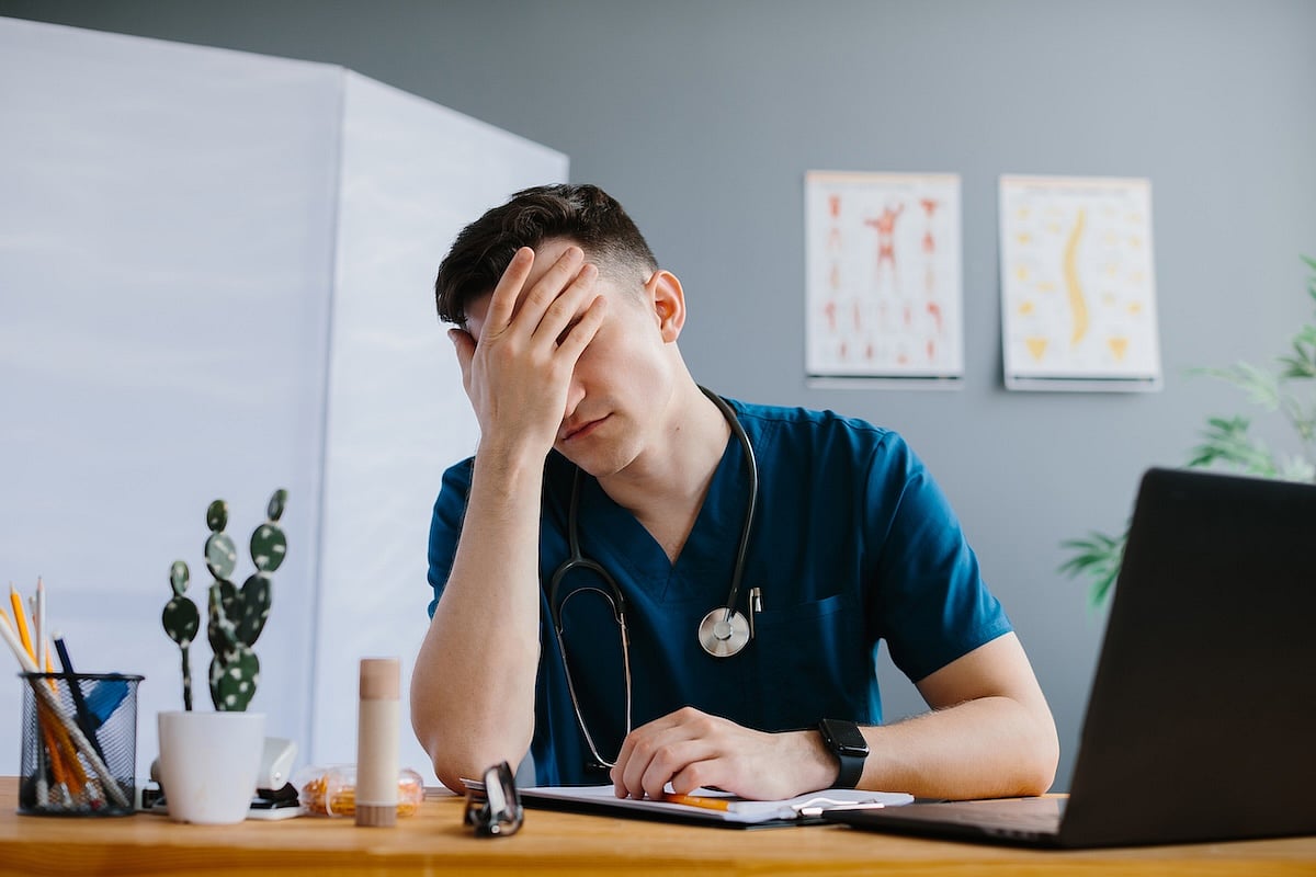 Electronic Paperwork Increasing Burnout Risk Among Young Doctors