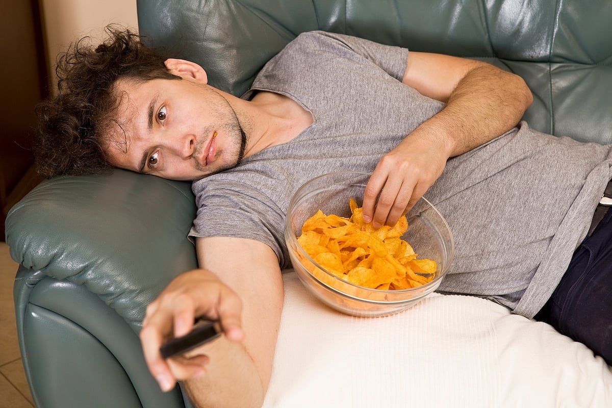 A Third Of Young Adults Are Couch Potatoes, Their Parents Say