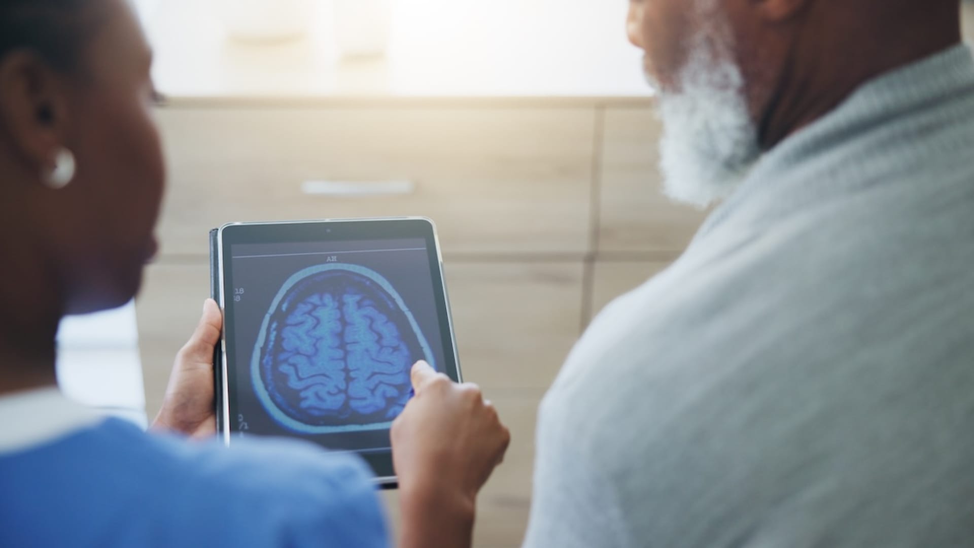 Dementia Screening Safe For Families, Trial Finds