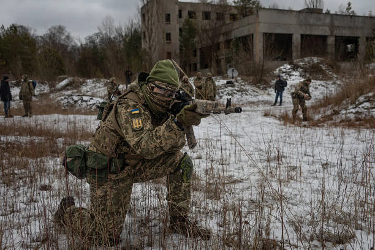 Russia Ukraine Crisis: भारतीय नागरिकों को निकालने के लिए मिली छूट, हो चुका है सीज़ फ़ायर का ऐलान