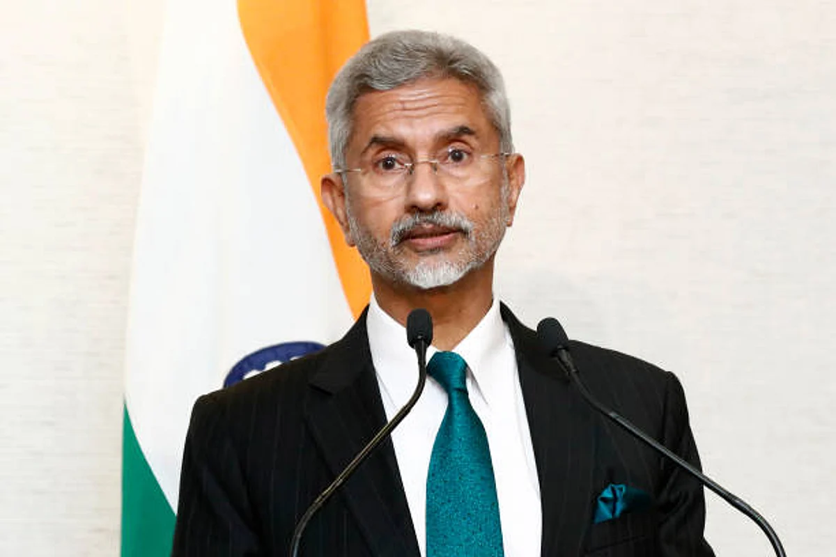 विदेश मंत्री एस. जयशंकर ने कहा - “मैं सुझाव दूंगा, कि अपना ध्यान यूरोप पर केंद्रित करें"